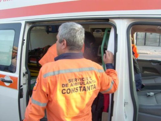 Copil de 10 ani, accidentat de un autoturism
